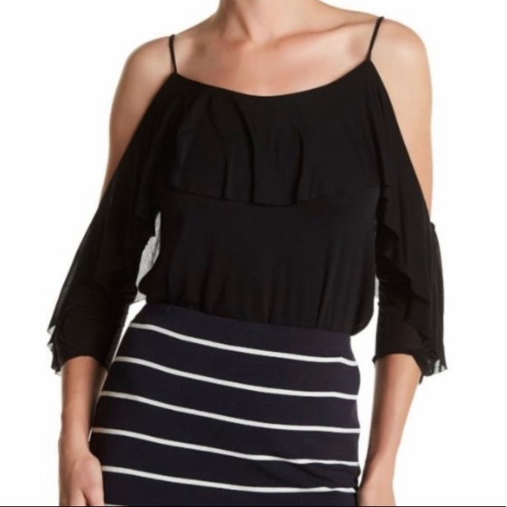Bailey 44 Havana cold shoulder ruffle top